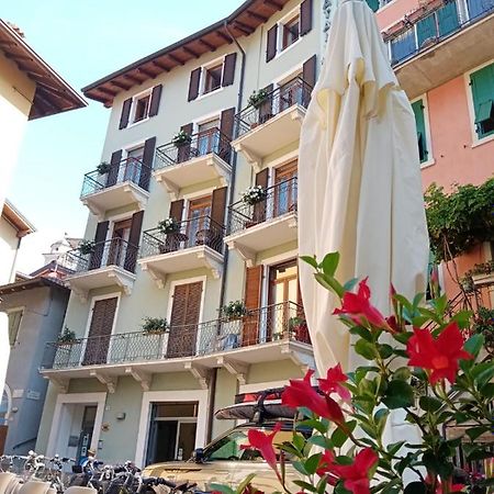 Casa Nataly Acomodação com café da manhã Torbole Sul Garda Exterior foto